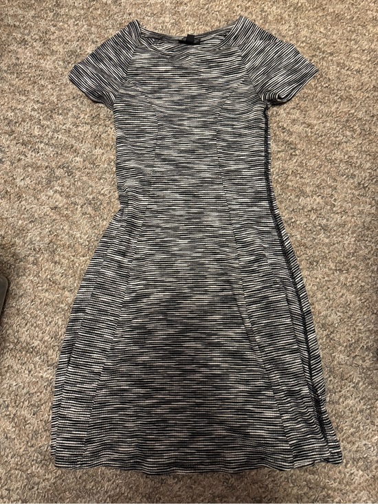 Topshop Dresses & Skirts - Topshop Black and White Striped Mini Dress
